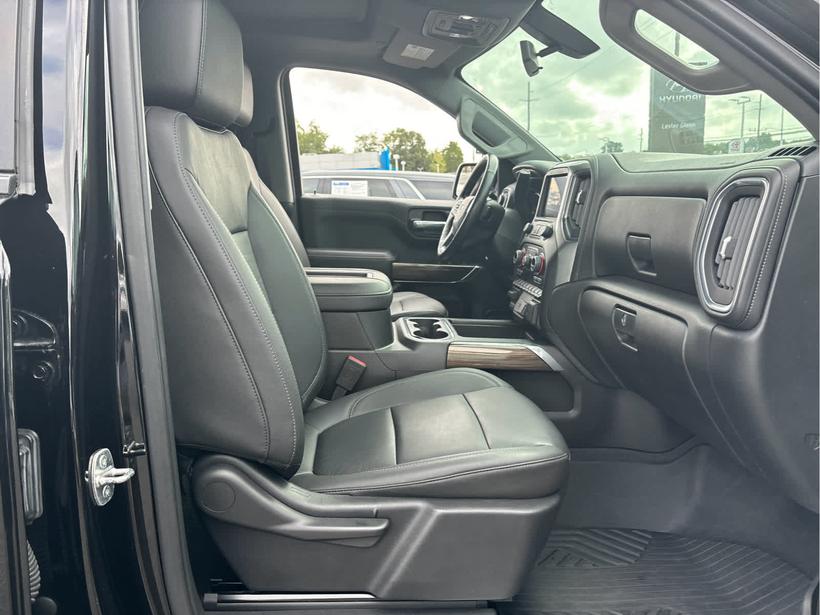 Used 2021 Chevrolet Silverado 1500 LT Trail Boss w/ Convenience Package II AWD/4WD image 27