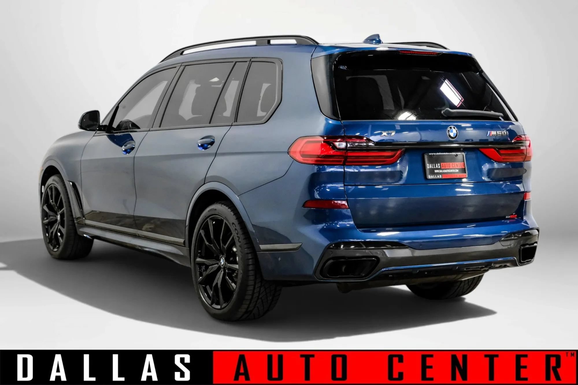 Used 2021 BMW X7 M50i AWD/4WD image 7