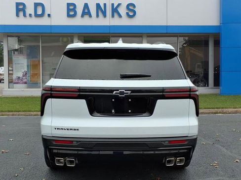 New 2026 Chevrolet Traverse LT w/ Midnight/Sport Edition image 4