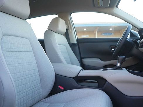 New 2026 Honda HR-V LX image 14
