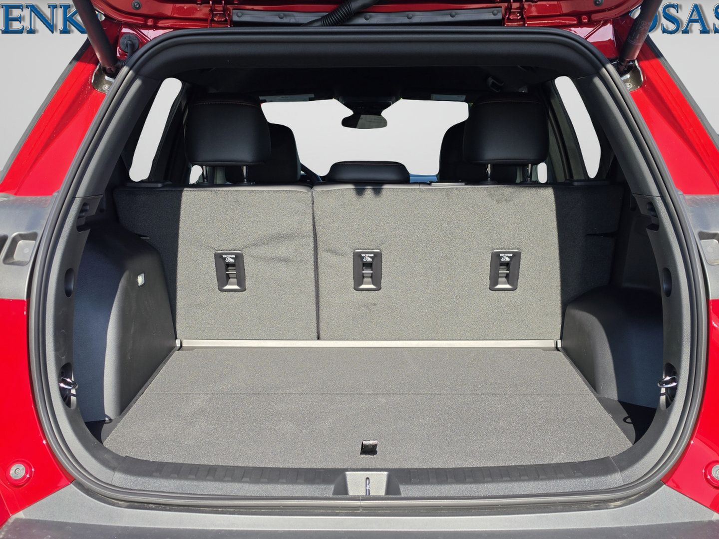 New 2027 Chevrolet Equinox RS w/ Convenience Package III FWD image 15