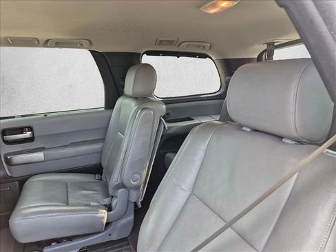 Used 2019 Toyota Sequoia Limited w/ Safety & Convenience Package RWD image 16