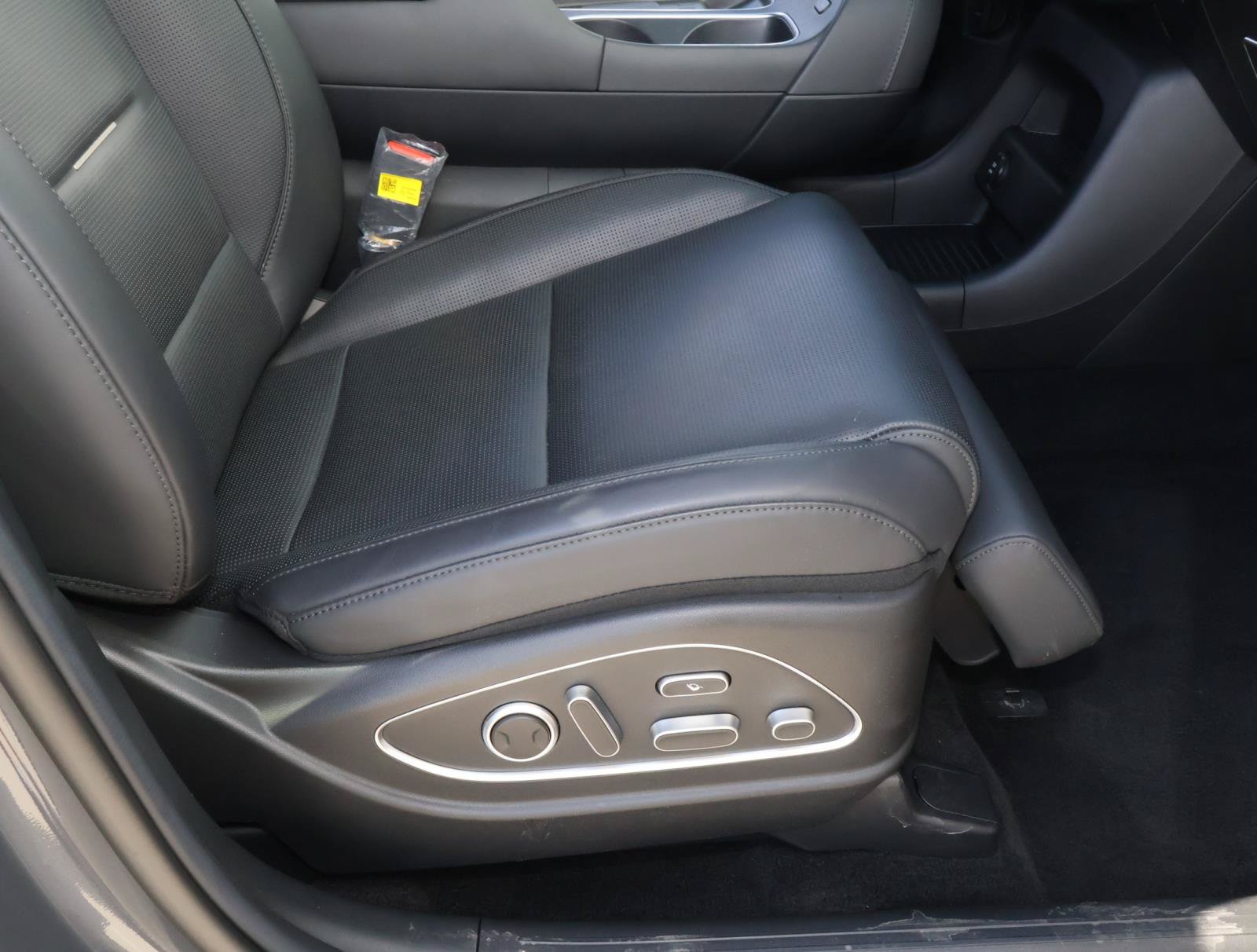 Used 2026 Hyundai Palisade Calligraphy FWD image 18
