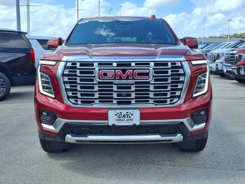 New 2026 GMC Yukon Denali w/ Denali Reserve Package AWD/4WD image 5