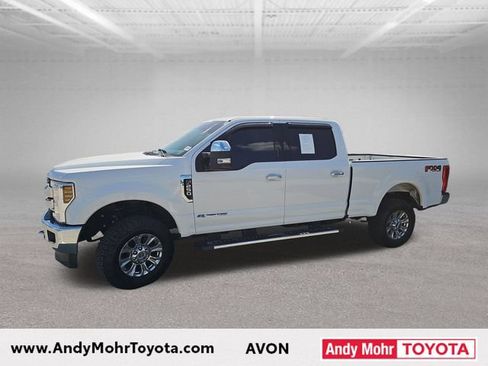 Used 2018 Ford F250 XLT w/ XLT Premium Package AWD/4WD image 4