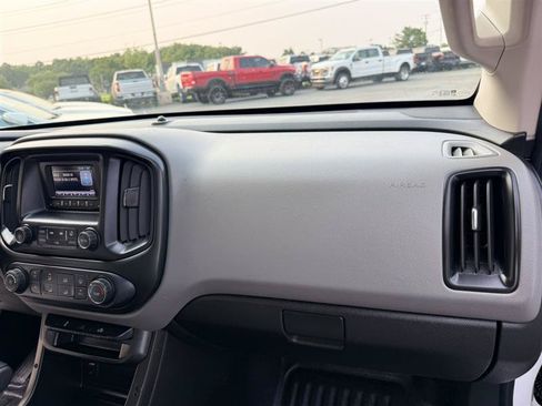 Used 2016 Chevrolet Colorado W/T w/ WT Convenience Package RWD image 14