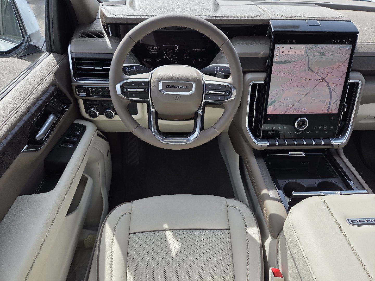 New 2026 GMC Yukon Denali w/ Sun & Power Step Package AWD/4WD image 5