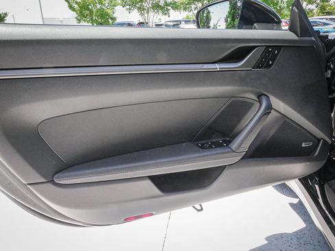 Used 2024 Porsche 911 Carrera RWD image 14