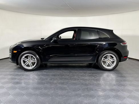 Used 2020 Porsche Macan AWD/4WD image 2