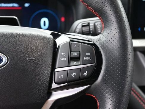 Used 2025 Ford Explorer ST-Line w/ ST-Line Street Pack AWD/4WD image 24