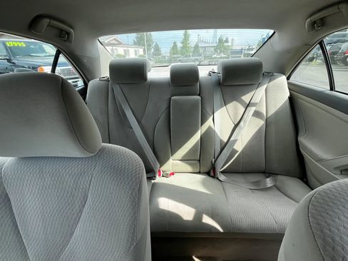 Used 2011 Toyota Camry LE w/ LE Extra-Value Pkg FWD image 10