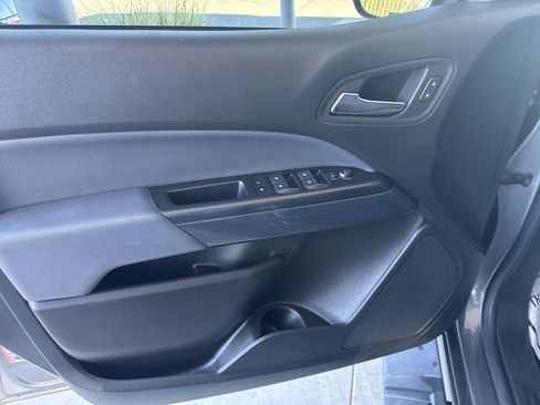 Used 2022 Chevrolet Colorado Z71 image 20