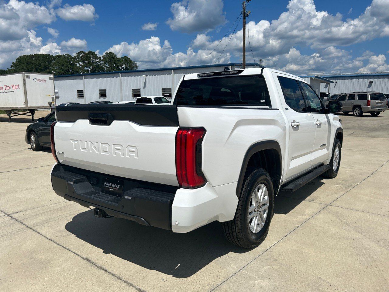 Used 2023 Toyota Tundra SR5 w/ SR5 Premium Package AWD/4WD image 3