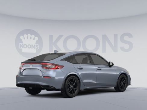 Used 2023 Honda Civic Sport image 4