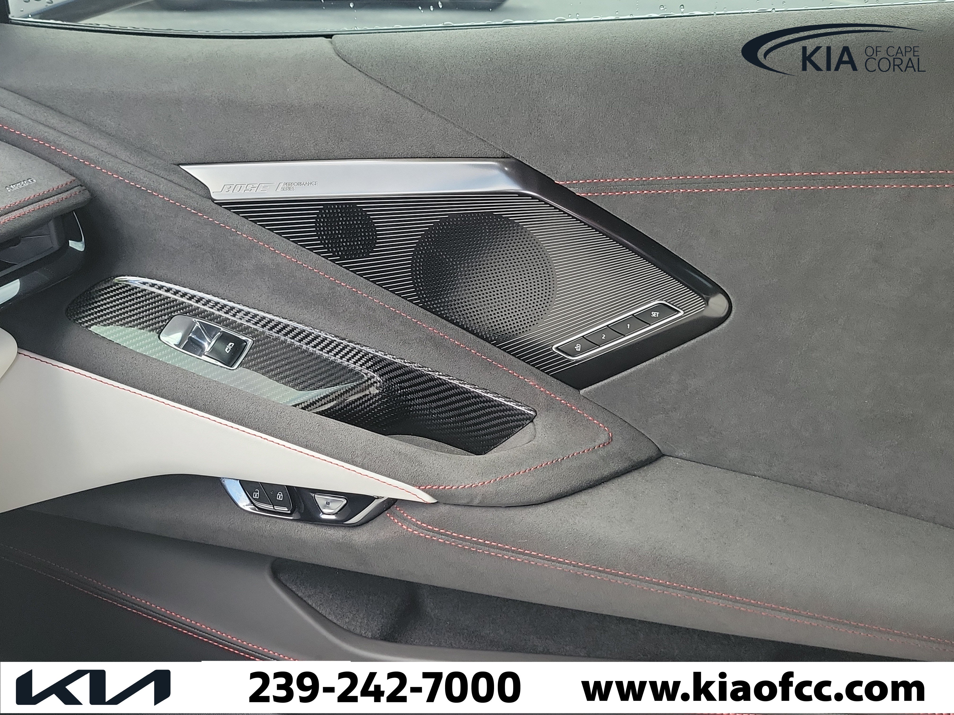 Used 2023 Chevrolet Corvette Stingray Premium Conv w/ Z51 Performance Package RWD image 30