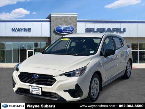 Certified 2025 Subaru Impreza 2.0i image 2