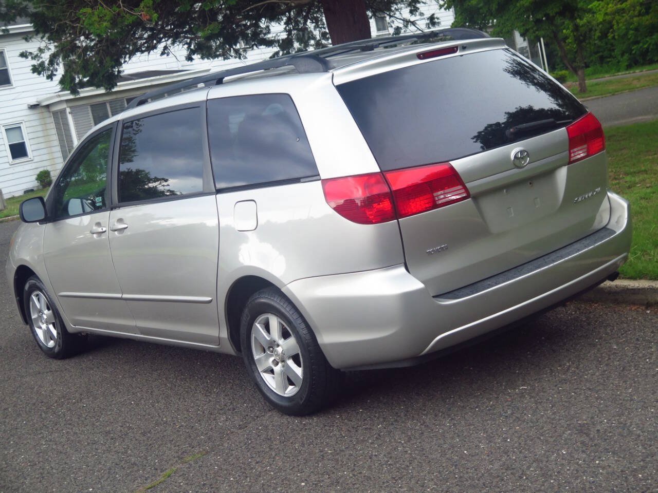 Used 2004 Toyota Sienna LE FWD image 22