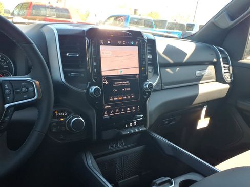 New 2026 RAM 1500 Big Horn AWD/4WD image 12