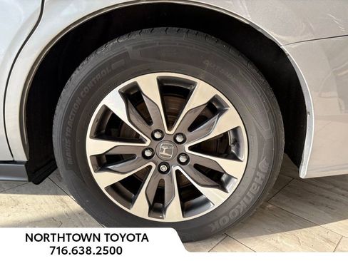 Used 2022 Honda Odyssey EX-L image 10