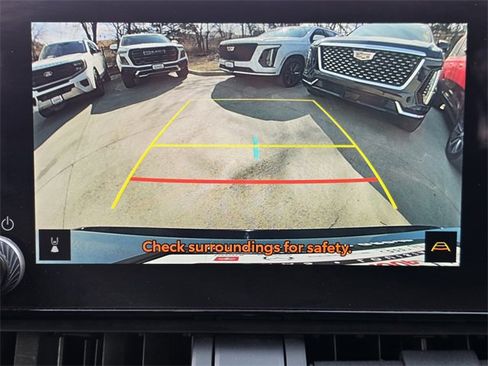 Used 2024 Toyota RAV4 SE image 15