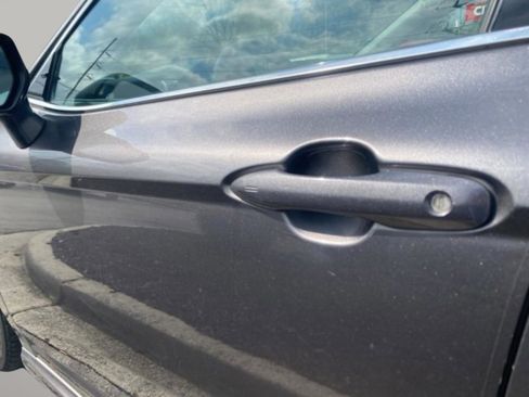 Used 2022 Toyota Camry XSE w/ Navigation Package image 12