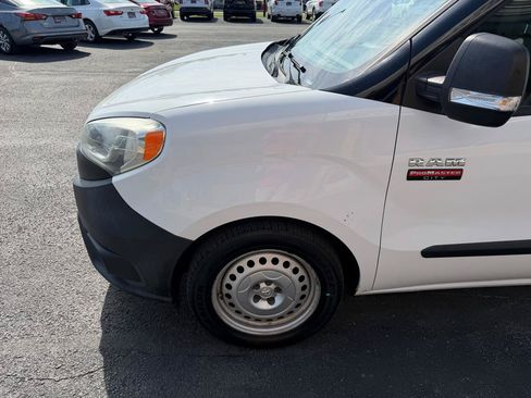 Used 2019 RAM ProMaster City Tradesman FWD image 12