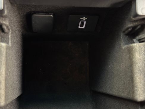 Used 2017 Lincoln MKZ Select w/ Select Plus Package image 28