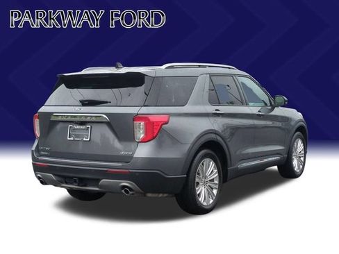 Used 2021 Ford Explorer Limited w/ Equipment Group 301A AWD/4WD image 5