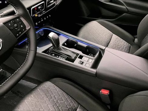 New 2026 Nissan Sentra SV FWD image 8