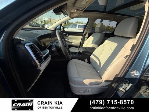 Certified 2026 Kia Sorento EX w/ EX Premium Package FWD image 21