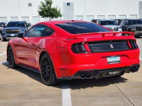 Used 2019 Ford Mustang GT Premium w/ GT Performance Package RWD image 7