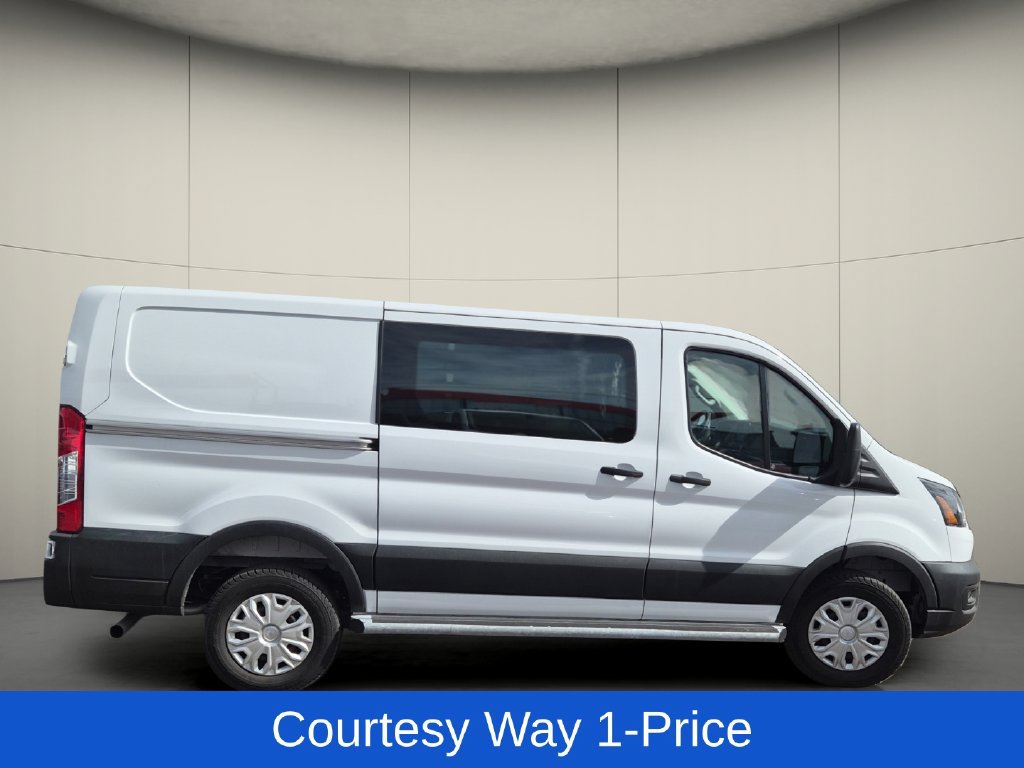 Used 2025 Ford Transit 250 Low Roof w/ Exterior Upgrade Package RWD image 9