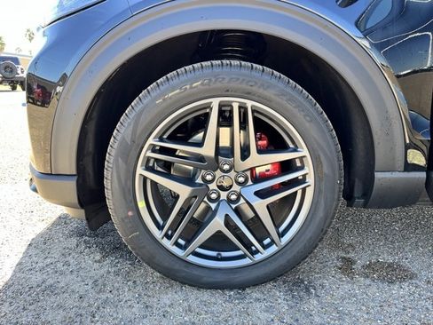New 2026 Ford Explorer ST w/ Sun And Sound Package image 7