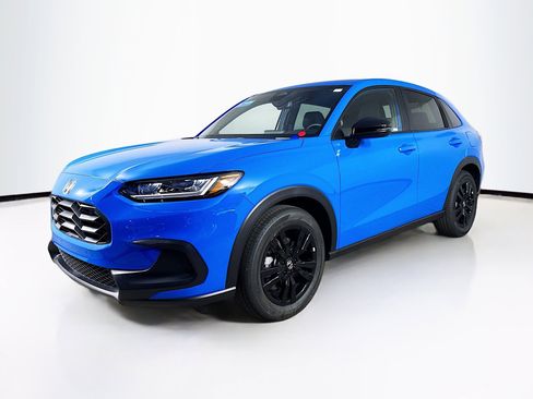 Certified 2026 Honda HR-V Sport image 4