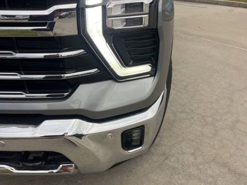 New 2026 Chevrolet Silverado 2500 LTZ image 17