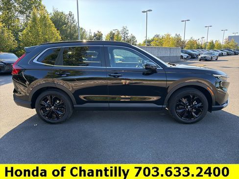 Used 2025 Honda CR-V Sport Touring image 9
