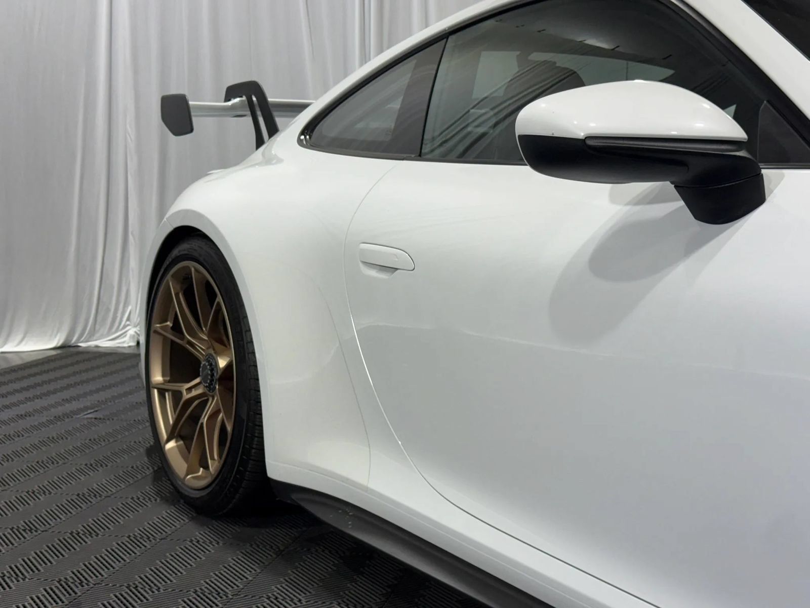Used 2023 Porsche 911 GT3 RWD image 9