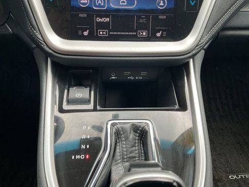 Used 2020 Subaru Outback Premium AWD/4WD image 20