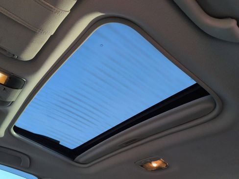 Used 2012 Subaru Outback 3.6R Limited image 20