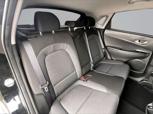 Used 2023 Hyundai Kona SE FWD image 27