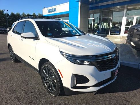 Used 2023 Chevrolet Equinox RS w/ RS Leather Package image 1