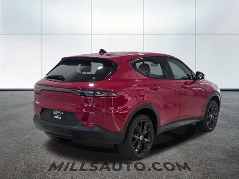 Used 2024 Dodge Hornet GT AWD/4WD image 9