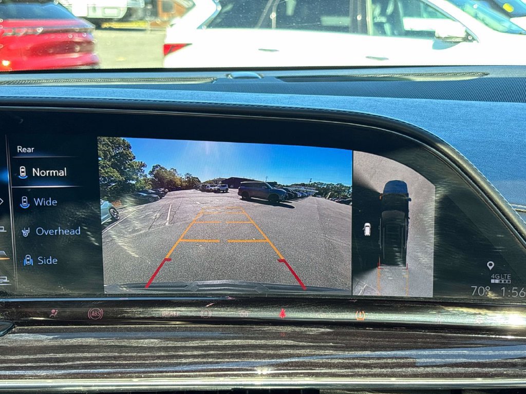 Used 2021 Cadillac Escalade Sport AWD/4WD image 23
