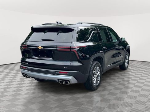 Used 2024 Chevrolet Traverse LT w/ Enhanced Driving Package FWD image 6