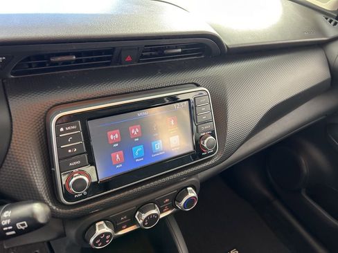 Used 2021 Nissan Kicks S FWD image 20