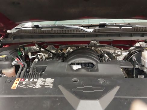 Used 2018 Chevrolet Silverado 1500 LT w/ All Star Edition image 30