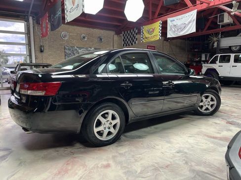 Used 2006 Hyundai Sonata GLS FWD image 2