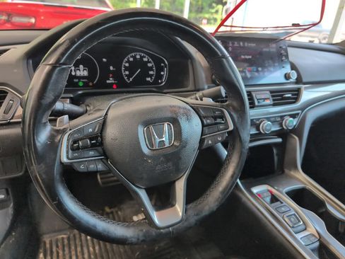Used 2022 Honda Accord Sport image 12