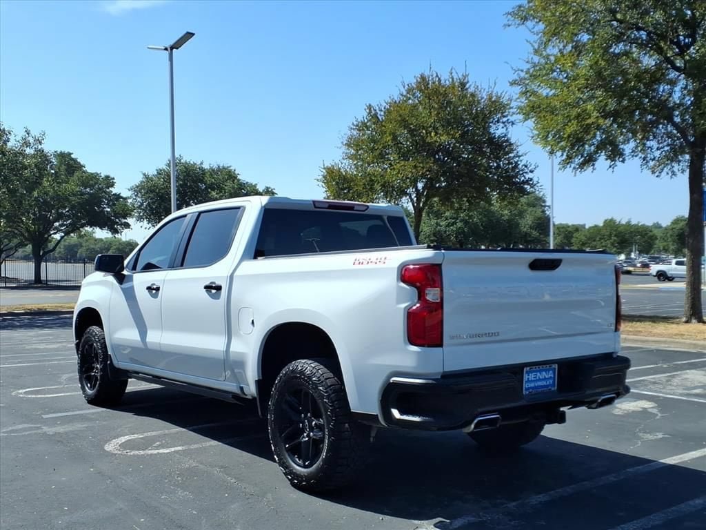 Used 2024 Chevrolet Silverado 1500 LT Trail Boss w/ Protection Package AWD/4WD image 8