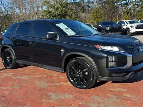 Used 2022 Mitsubishi Outlander Sport LE image 5